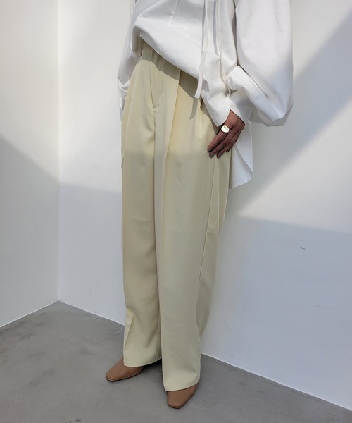 y/m(イム)の「エステルツイル2タックパンツ(スラックス・レディース・ベージュ/アイボリー/ブラック/グレー/パープル/イエロー・FREE)」の20枚目の写真