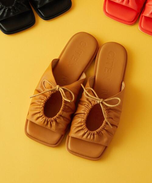 CITEN（シテン）の「＜CITEN＞シャーリング サンダル（サンダル・レディース・ブラウン/レッド/ブラック・S/M/L）」の12枚目の写真