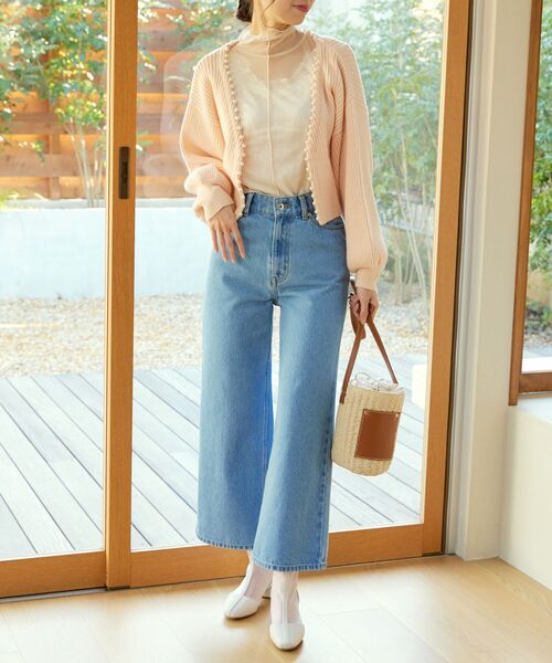 MAJESTIC LEGON(マジェスティックレゴン)の「パールショートニットカーデ(カーディガン/ボレロ・レディース・ブラック/オフホワイト/ピンク/イエロー・MEDIUM)」の12枚目の写真