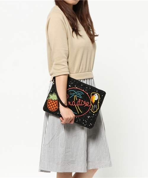 ROSE BUD(ローズバッド)の「(FF BAGS)FFC945 BEADS WORKS CLUTCH BAG(クラッチバッグ・レディース・ブラック・ONE SIZE)」の7枚目の写真