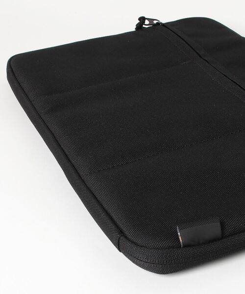 Perfect Suit FActory（パーフェクトスーツファクトリー）の「WEB限定 PC用ケース　ブラック（ビジネスバッグ・メンズ・ブラック・FREE）」の3枚目の写真