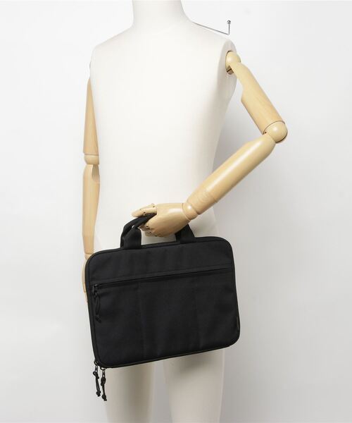 Perfect Suit FActory（パーフェクトスーツファクトリー）の「WEB限定 PC用ケース　ブラック（ビジネスバッグ・メンズ・ブラック・FREE）」の9枚目の写真