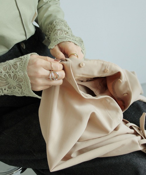 Crisp（クリスプ）の「ロングジレトレンチコート（トレンチコート・レディース・グリーン/ベージュ・FREE）」の10枚目の写真