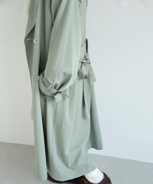 Crisp（クリスプ）の「ロングジレトレンチコート（トレンチコート・レディース・グリーン/ベージュ・FREE）」の21枚目の写真