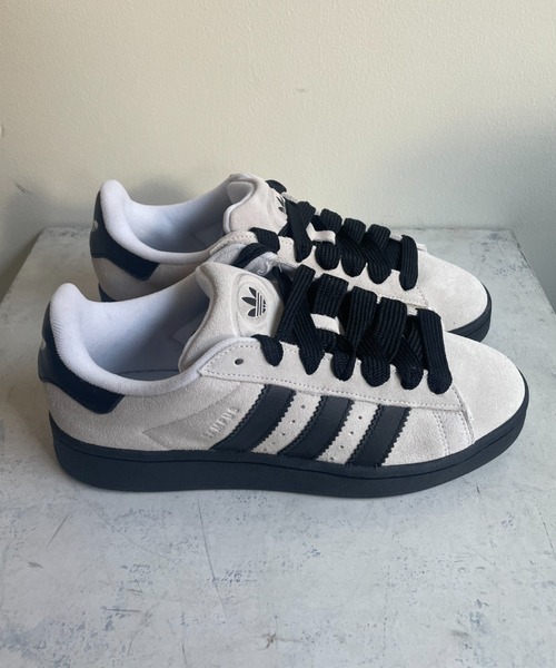 CIAOPANIC（チャオパニック）の「【adidas/アディダス】CAMPUS 00s（スニーカー・メンズ・シルバー/ホワイト・27.5cm/26.5cm）」の4枚目の写真