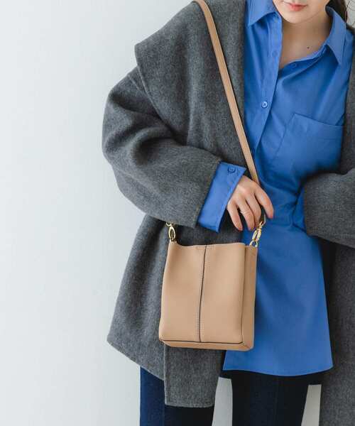 RODE SKO（ロデスコ）の「センターラインショルダーバッグ（ショルダーバッグ・レディース・ベージュ/オフホワイト/ブラック/ライトブルー/グリーン系その他・ONE）」の3枚目の写真