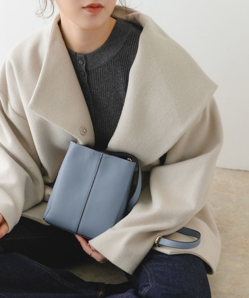 RODE SKO（ロデスコ）の「センターラインショルダーバッグ（ショルダーバッグ・レディース・ベージュ/オフホワイト/ブラック/ライトブルー/グリーン系その他・ONE）」の5枚目の写真