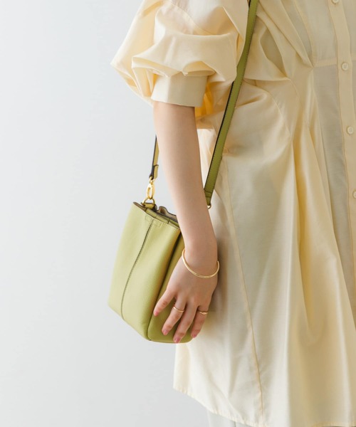 RODE SKO（ロデスコ）の「センターラインショルダーバッグ（ショルダーバッグ・レディース・ベージュ/オフホワイト/ブラック/ライトブルー/グリーン系その他・ONE）」の12枚目の写真