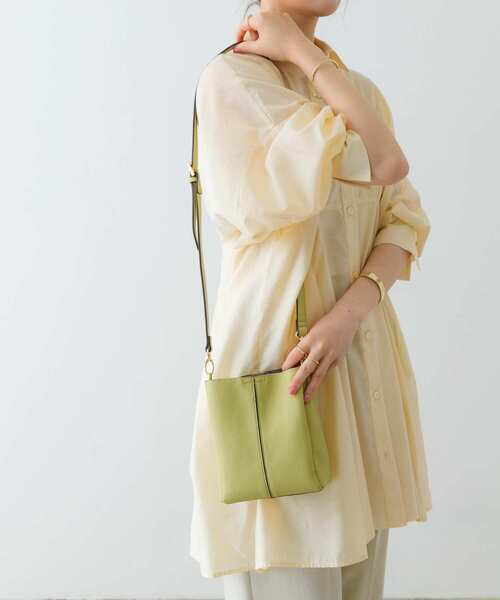 RODE SKO（ロデスコ）の「センターラインショルダーバッグ（ショルダーバッグ・レディース・ベージュ/オフホワイト/ブラック/ライトブルー/グリーン系その他・ONE）」の14枚目の写真