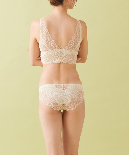 Tuche（トゥシェ）の「Tuche/トゥシェ マシュマロBOM BRAのペアショーツ（ショーツ・レディース・グリーン系その他/ブラック/ホワイト系その他・LARGE/MEDIUM）」の6枚目の写真