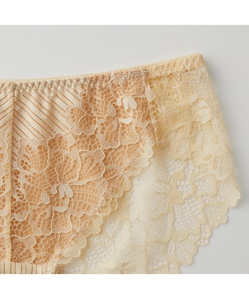 Tuche（トゥシェ）の「Tuche/トゥシェ マシュマロBOM BRAのペアショーツ（ショーツ・レディース・グリーン系その他/ブラック/ホワイト系その他・LARGE/MEDIUM）」の19枚目の写真