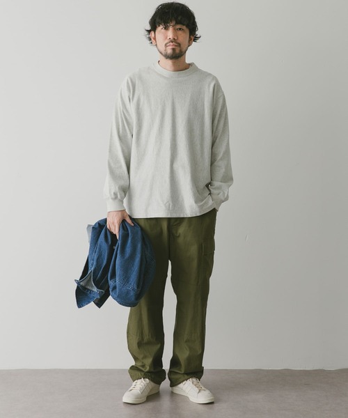 URBAN RESEARCH DOORS（アーバンリサーチドアーズ）の「USAコットンロングスリーブTシャツ（Tシャツ/カットソー・メンズ・ブルー系その他/ホワイト/グレー系その他/チャコールグレー・LARGE/MEDIUM）」の19枚目の写真