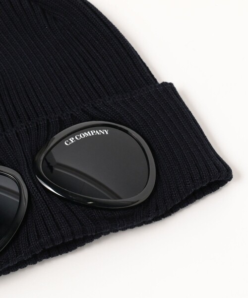 C.P. COMPANY（シーピーカンパニー）の「C.P. Company / Cotton Goggle Beanie（ニットキャップ/ビーニー・メンズ・ネイビー/ブラック/グレー・ONE SIZE）」の5枚目の写真
