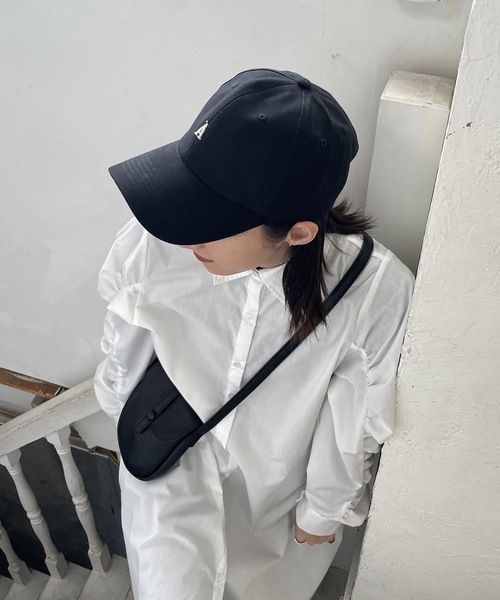 lawgy(ラウジー)の「simple logo cap(キャップ・レディース・ベージュ/ブラック・FREE)」の14枚目の写真