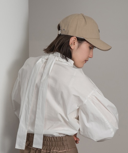 lawgy(ラウジー)の「simple logo cap(キャップ・レディース・ベージュ/ブラック・FREE)」の4枚目の写真