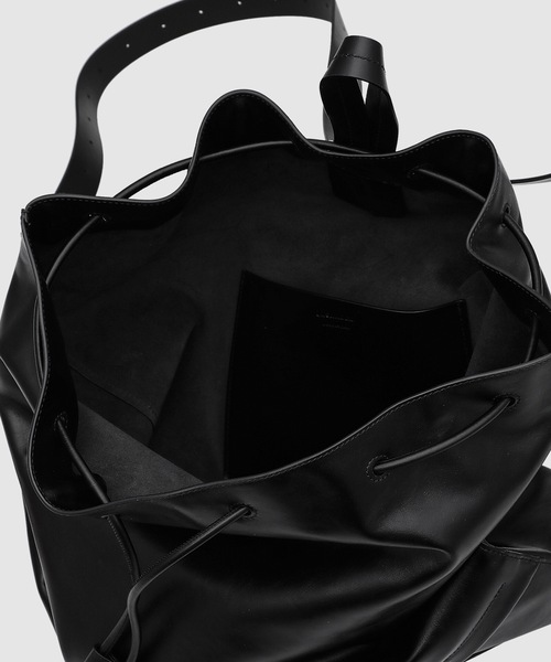 JIL SANDER（ジルサンダー）の「FLAT DRAWSTRING BACKPACK（バックパック/リュック・メンズ・ブラック・UNI）」の6枚目の写真