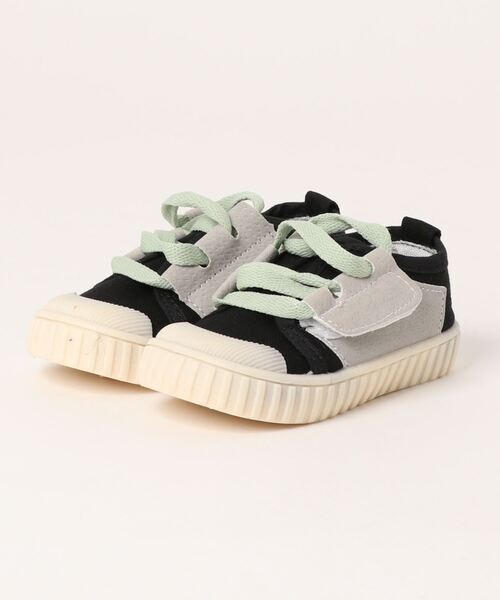 Bambin(ボンバン)の「【 Bambin / ボンバン 】 アクセントカラー シューレース キッズ スニーカー(スニーカー・キッズ・ブラック/ブラウン・14/15 )」の11枚目の写真