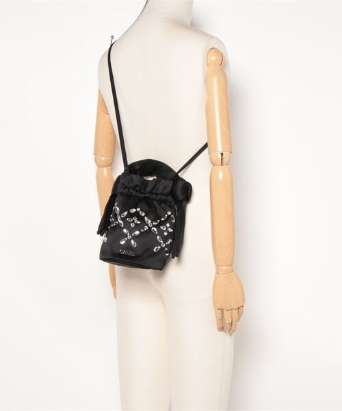 allureville（アルアバイル）の「【GANNI(ガニー)】 TOP HANDLE BAG / ハンドバッグ（ショルダーバッグ・レディース・ブラック系その他・2）」の12枚目の写真