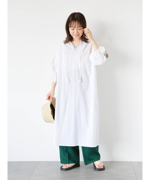 ehka sopo（エヘカソポ）の「インド刺繍ワンピース（ワンピース・レディース・ブラック/グリーン/オフホワイト・F）」の10枚目の写真