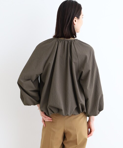 INDIVI(インディヴィ)の「◆【SETUP可能/パフスリーブ】サッカーチェックブラウスブルゾン(ブルゾン・レディース・ブラウン系/ライトベージュ/ブラック・19/03/38/40/05/15 /13/36)」の12枚目の写真