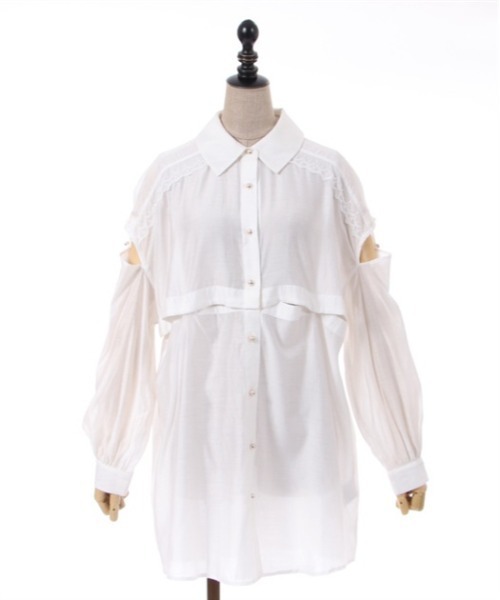 axes femme POETIQUE(アクシーズファムポエティック)の「ギミックデザインシアーシャツ(シャツ/ブラウス・レディース・グレー/ブラック/キナリ・MEDIUM)」の4枚目の写真