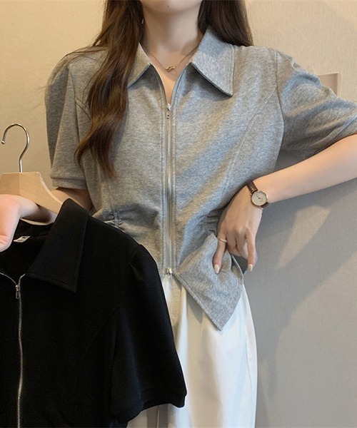 gossip!ロサンゼルス(ゴシップロサンゼルス)の「YUGA ダブルジッパー ショートトップス(シャツ/ブラウス・レディース・ブラック/グレー・FREE)」の4枚目の写真