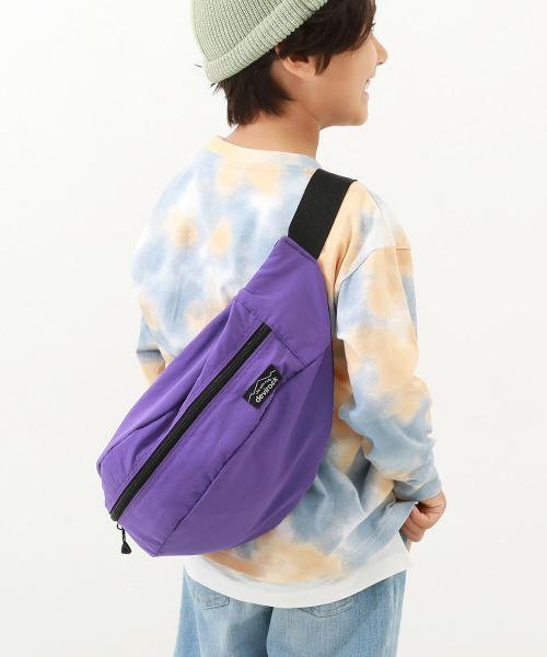 devirock（デビロック）の「親子で使える ゲーム機ケース固定バンド付き  2WAY 配色ボディバッグ(7L)（ショルダーバッグ・キッズ・グレー系/ダークオリーブ/パープル/ブラック/ダークオレンジ/ブルー系5/ピンク/キャメル/イエロー系1/ラベンダー・ONE SIZE）」の5枚目の写真