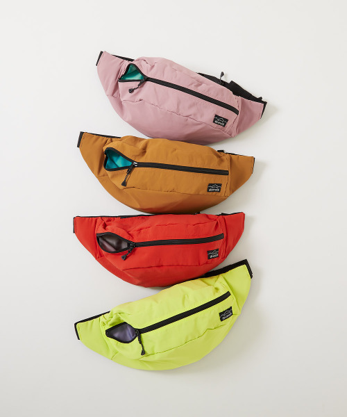 devirock（デビロック）の「親子で使える ゲーム機ケース固定バンド付き  2WAY 配色ボディバッグ(7L)（ショルダーバッグ・キッズ・グレー系/ダークオリーブ/パープル/ブラック/ダークオレンジ/ブルー系5/ピンク/キャメル/イエロー系1/ラベンダー・ONE SIZE）」の13枚目の写真