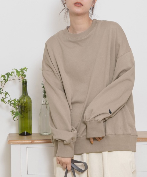 POU DOU DOU(プードゥドゥ)の「とり刺繍裏毛ビックトレーナー(スウェット・レディース・ミント/アイボリー/グレー系その他・3)」の2枚目の写真