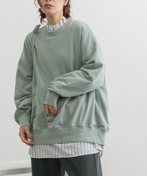 POU DOU DOU(プードゥドゥ)の「とり刺繍裏毛ビックトレーナー(スウェット・レディース・ミント/アイボリー/グレー系その他・3)」の3枚目の写真