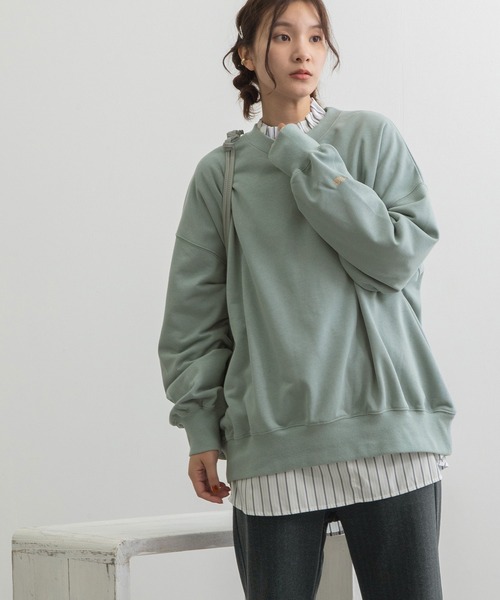 POU DOU DOU(プードゥドゥ)の「とり刺繍裏毛ビックトレーナー(スウェット・レディース・ミント/アイボリー/グレー系その他・3)」の4枚目の写真