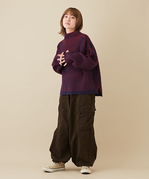 CUBE SUGAR（キューブシュガー）の「綿テンセルツイル顔料染コクーンカーゴパンツ（カーゴパンツ・レディース・カーキ/パープル/スミクロ・M）」の11枚目の写真