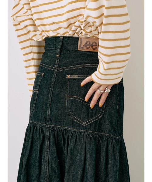 earth music&ecology（アースミュージックアンドエコロジー）の「Lee×e.m.a.e.デニムフリルスカート（スカート・レディース・インディゴブルー/ブルー系その他・S/M）」の19枚目の写真