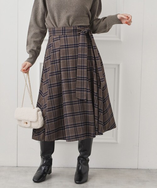 couture brooch（クチュールブローチ）の「◆【リボン付け外し2WAY】起毛チェックタックボリュームスカート（スカート・レディース・ブラウン系その他3/ブラウン系2・36/38/40/42）」の2枚目の写真