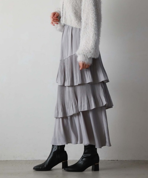 archives(アルシーヴ)の「マットサテンアシメフリルティアードスカート(スカート・レディース・ブラック/グレー/アイボリー/キャメル/ブルー・MEDIUM)」の19枚目の写真