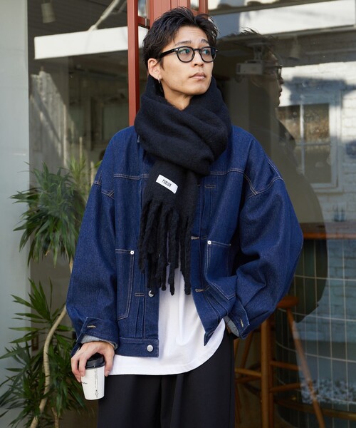 PUBLUX(パブリュクス)の「PUBLUX/パブリュクス ボリュームフリンジマフラー 限定展開(マフラー・レディース・オフホワイト/ブラウン/グリーン/ブラック/サックスブルー・ONE SIZE)」の17枚目の写真