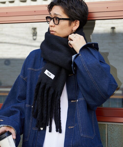 PUBLUX(パブリュクス)の「PUBLUX/パブリュクス ボリュームフリンジマフラー 限定展開(マフラー・レディース・オフホワイト/ブラウン/グリーン/ブラック/サックスブルー・ONE SIZE)」の18枚目の写真