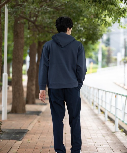 URBAN COLLECTION(アーバンコレクション)の「URBAN COLLECTION エアスムージー ポンチ素材 プルオーバーパーカー メンズ(パーカー・メンズ・オフホワイト/チャコールグレー/ブルー・L/XL/M)」の14枚目の写真