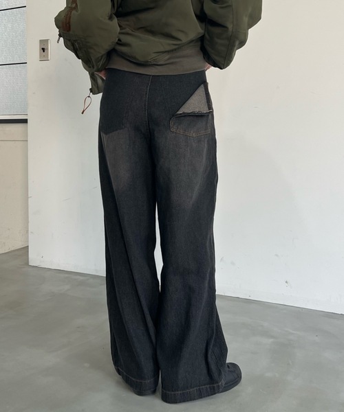 shesame（シーセム）の「配色加工デニムパンツ（デニムパンツ・レディース・インディゴブルー/ブラック/ブルー・MEDIUM/LARGE）」の15枚目の写真