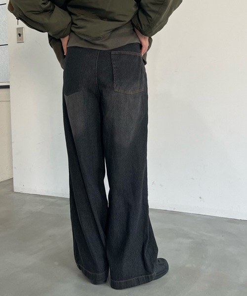 shesame（シーセム）の「配色加工デニムパンツ（デニムパンツ・レディース・インディゴブルー/ブラック/ブルー・MEDIUM/LARGE）」の18枚目の写真