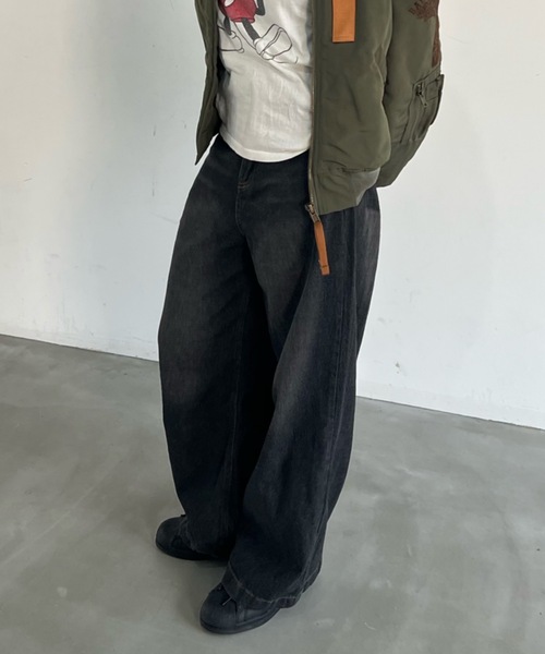 shesame（シーセム）の「配色加工デニムパンツ（デニムパンツ・レディース・インディゴブルー/ブラック/ブルー・MEDIUM/LARGE）」の19枚目の写真