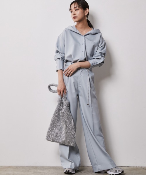 CHIC STYLE（シックスタイル）の「＜大きいサイズ＞センタープレスワイドパンツ シックスタイル（スラックス・レディース・チャコールグレー/ベージュ系/ブルー・LL/4L/3L/L/5L）」の6枚目の写真