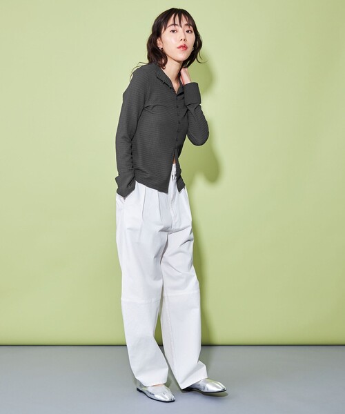 CITEN(シテン)の「<CITEN>ボタンフロント コンパクトトップス(Tシャツ/カットソー・レディース・ブラック/イエロー/ホワイト・FREE)」の9枚目の写真