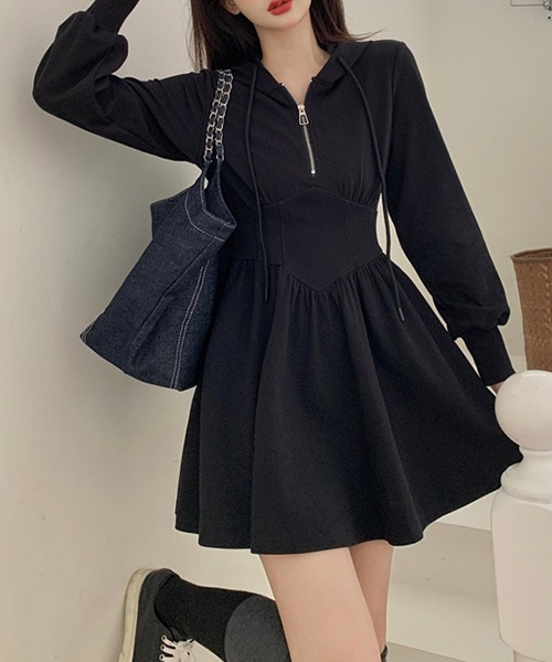 gossip!ロサンゼルス(ゴシップロサンゼルス)の「YUGA フード付きAラインワンピース(ワンピース・レディース・ブラック・L/M/XL)」の12枚目の写真