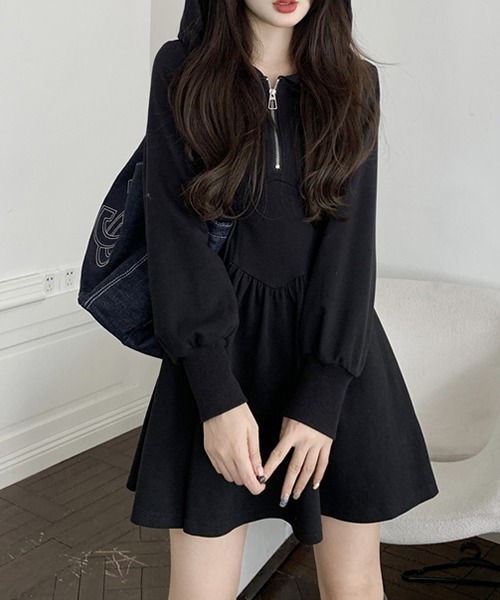 gossip!ロサンゼルス(ゴシップロサンゼルス)の「YUGA フード付きAラインワンピース(ワンピース・レディース・ブラック・L/M/XL)」の15枚目の写真