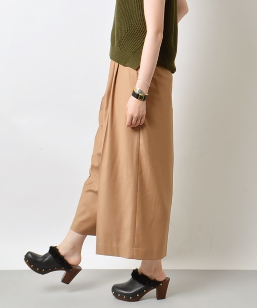 Khaju（カージュ）の「Khaju: タックガウチョ□（その他パンツ・レディース・キャメル/ブラック・27/26）」の3枚目の写真