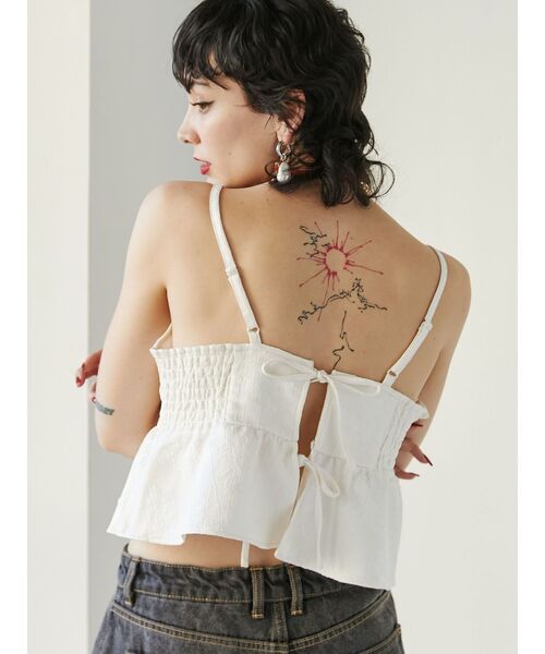 jouetie（ジュエティ）の「ビスチェレイヤードチュニックシャツ【セットアイテム】（シャツ/ブラウス・レディース・ブラック/アイボリー・MEDIUM）」の14枚目の写真