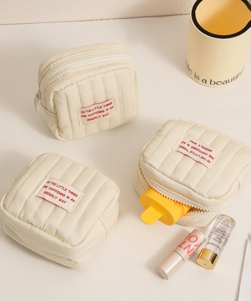 Pochi Pouch/キルティング ロゴ スクエア ミニ ポーチ（ポーチ