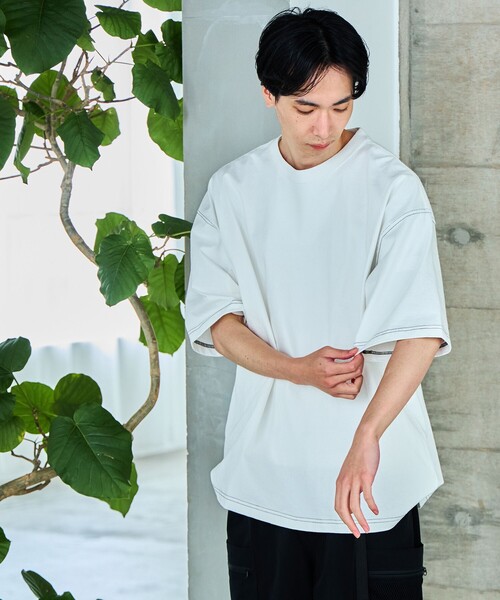 BEAMS HEART(ビームスハート)の「【ユニセックス】ステッチ 配色 オーバー Tシャツ(Tシャツ/カットソー・メンズ・ブラック/ホワイト・MEDIUM/SMALL/LARGE)」の9枚目の写真