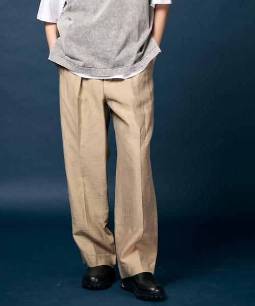 MAISON SPECIAL（メゾンスペシャル）の「《UNISEX》【LIMITED EDITION】Dress-Over One-Tuck Wide Straight Pants/ドレスオーバーワンタックワイドストレートパンツ【MAISON SPECIAL/メゾンスペシャル】■セットアップ対応■（スラックス・メンズ・ブラック/グレイッシュベージュ/マルチ/ダークブラック/グレー/チャコールグレー/ベージュ・0/1）」の6枚目の写真